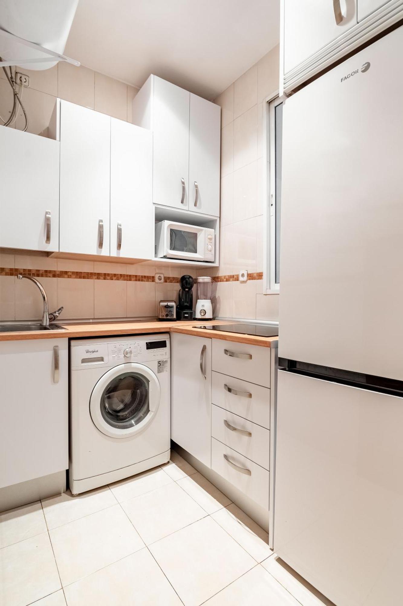 Atocha - Acogedor Apartamento, Centro De マドリード エクステリア 写真